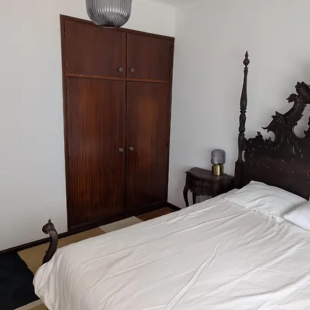 Cozy Large In Minde, Fatima * Minde