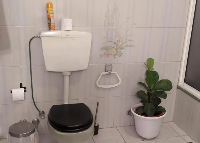 ホームステイ Cozy Large In Minde, Fatima *